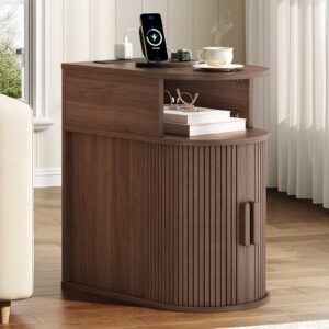 RALGEND Narrow End Table with Charging Station, Fluted Sofa Side Table with Sliding Curved Door and Storage Shelf, Mid-Century Bedside Table, Modern Nightstand for Living Room, Bedroom, Walnut